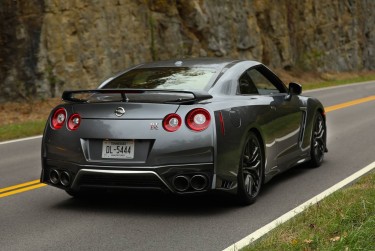 东莞企石镇急用钱找生意贷款公司靠谱吗全方位解析